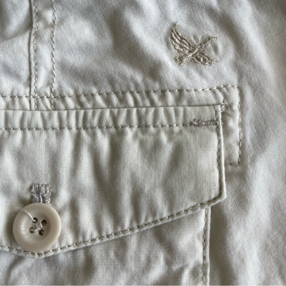 SOLD.  Eddie Bauer Women’s Cotton Shorts Pumice Size 6 - Picture 6 of 7